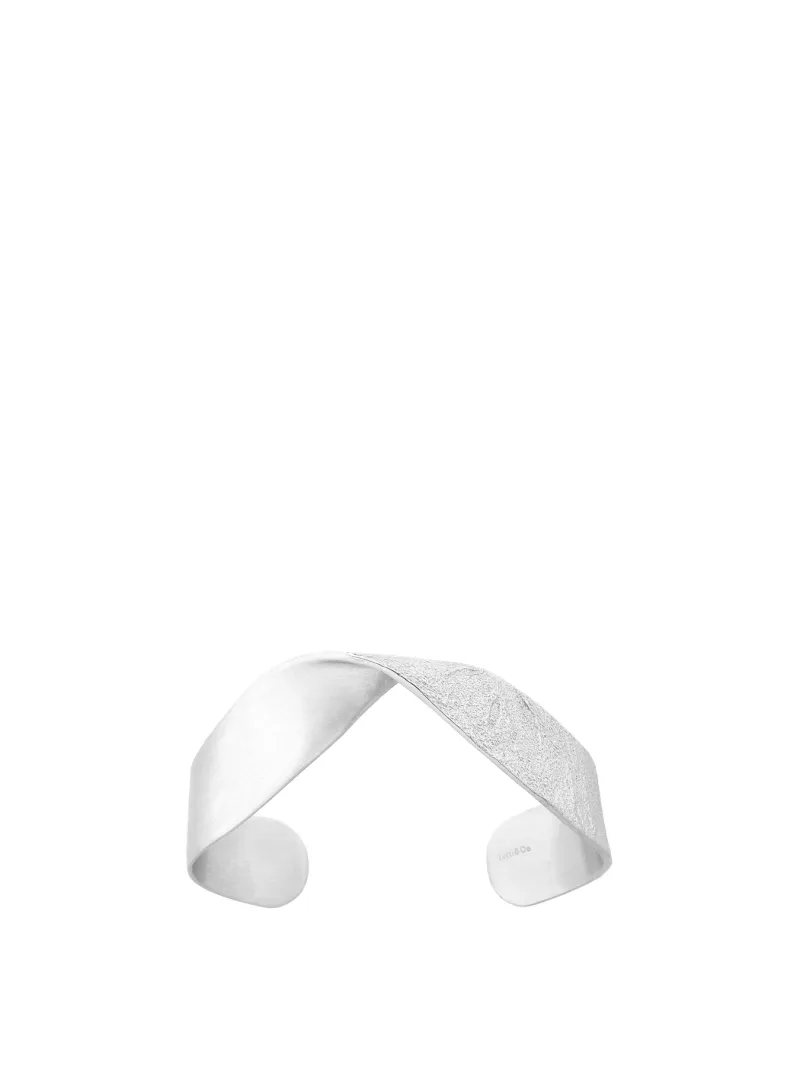 19-25praise-bangle_686084fa024a2